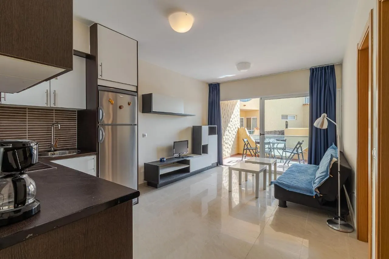Flatguest Costa Calma + Beach + 2Bdr + Pool Apartment