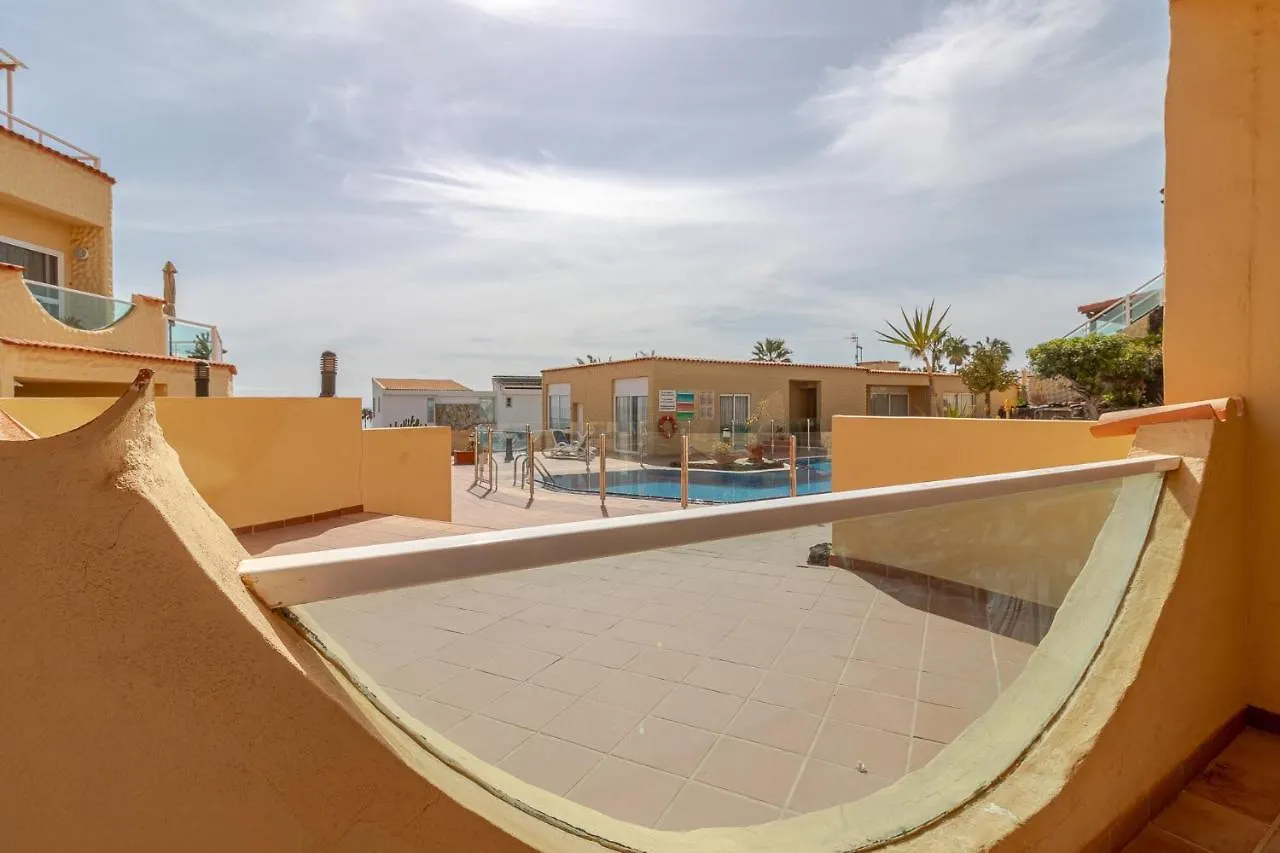 Flatguest Costa Calma + Beach + 2Bdr + Pool Apartment