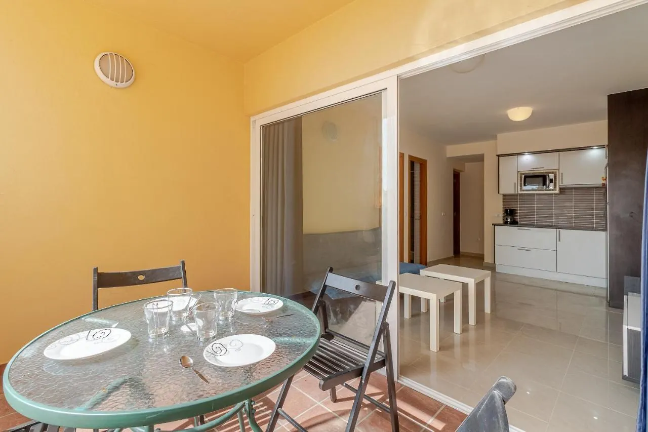 Flatguest Costa Calma + Beach + 2Bdr + Pool 0*,