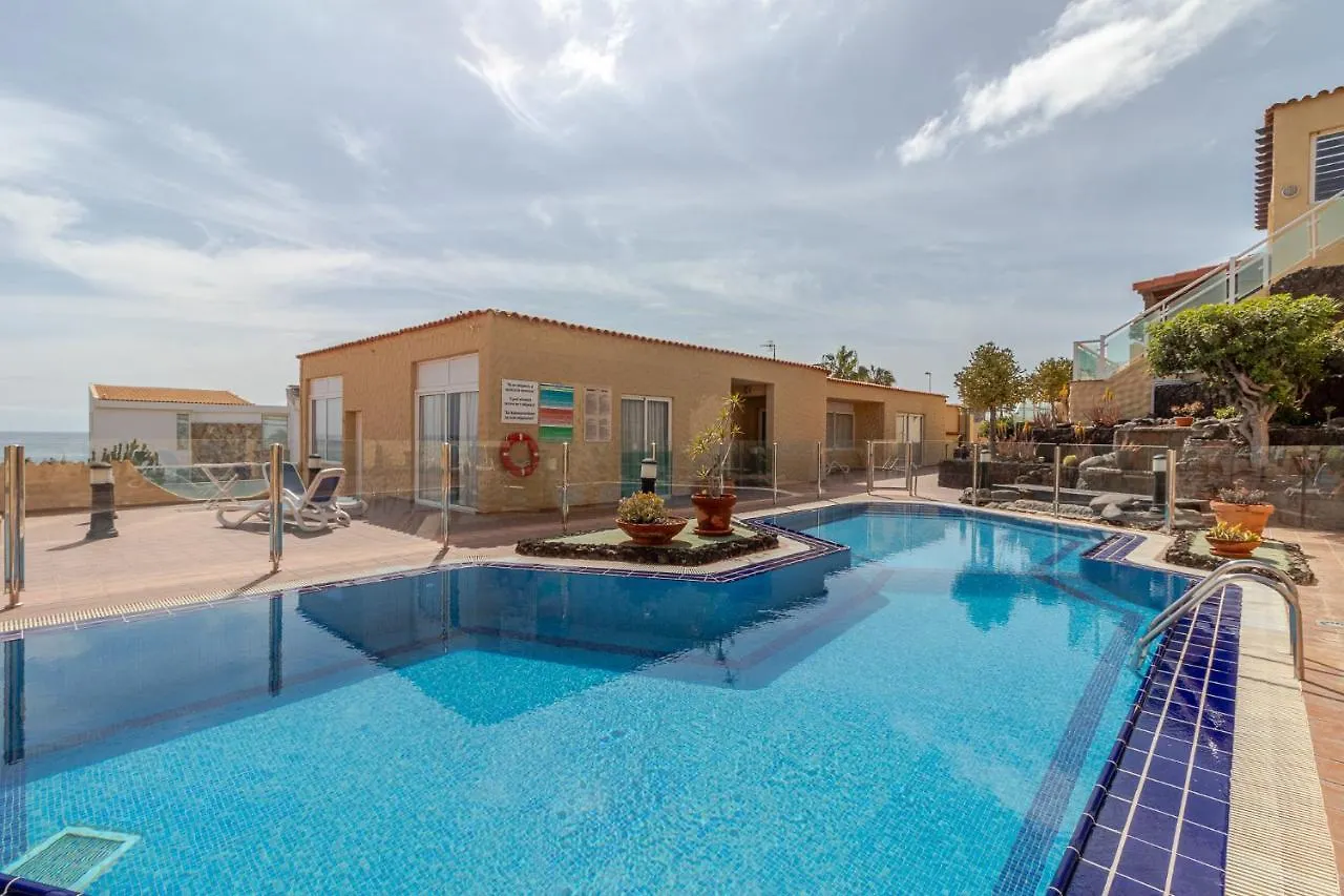 Flatguest Costa Calma + Beach + 2Bdr + Pool 0*,
